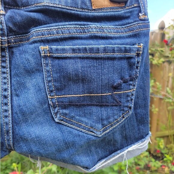 American Eagle Jean Shorts - Picture 8 of 9